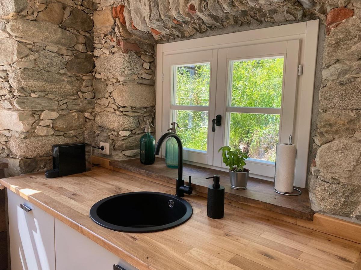 Mountain Cabin Valsesia Appartement Stella วาราลโล ภายนอก รูปภาพ